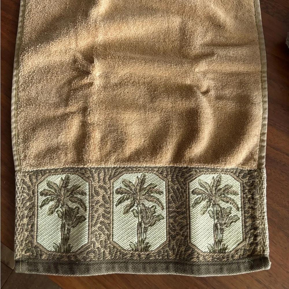 Palm Tree Decorative Towel Lot of 5 pcs